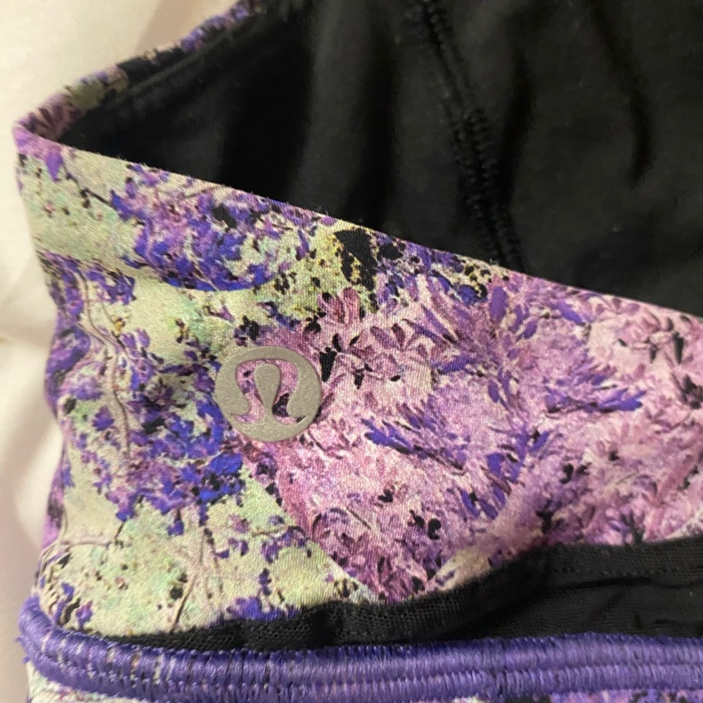 Lulu lemon sports bra